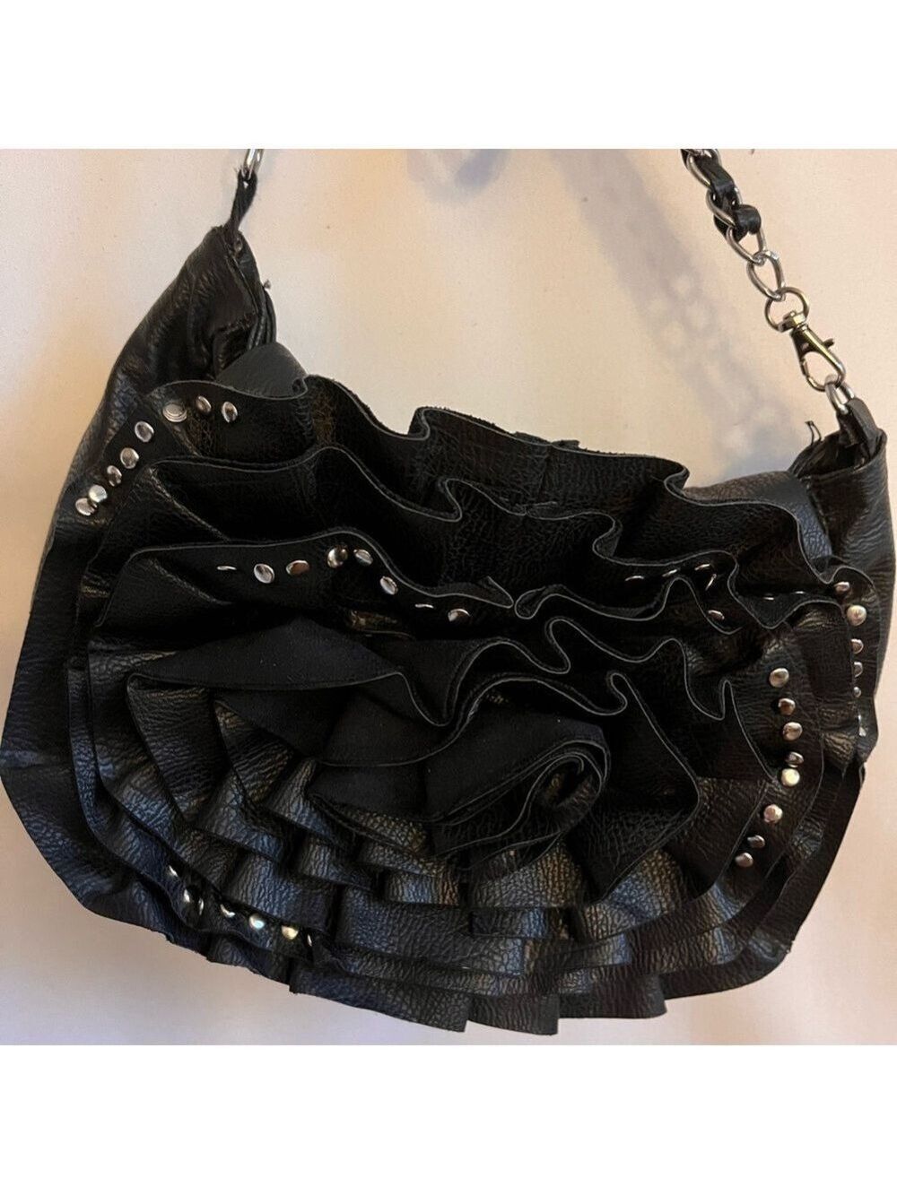 ❤️HOST PICK ❤️G.L.A.M Italian made leather crossbody shoulder bag 10” x 6”